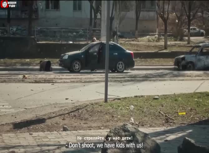 Video :A citizen enters a conflict zone by car